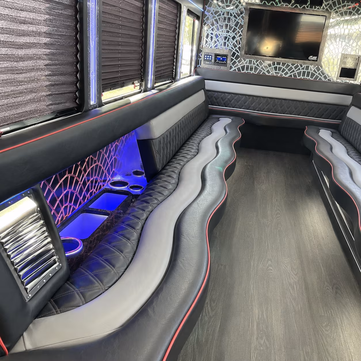 Kansas City Party Bus Rental