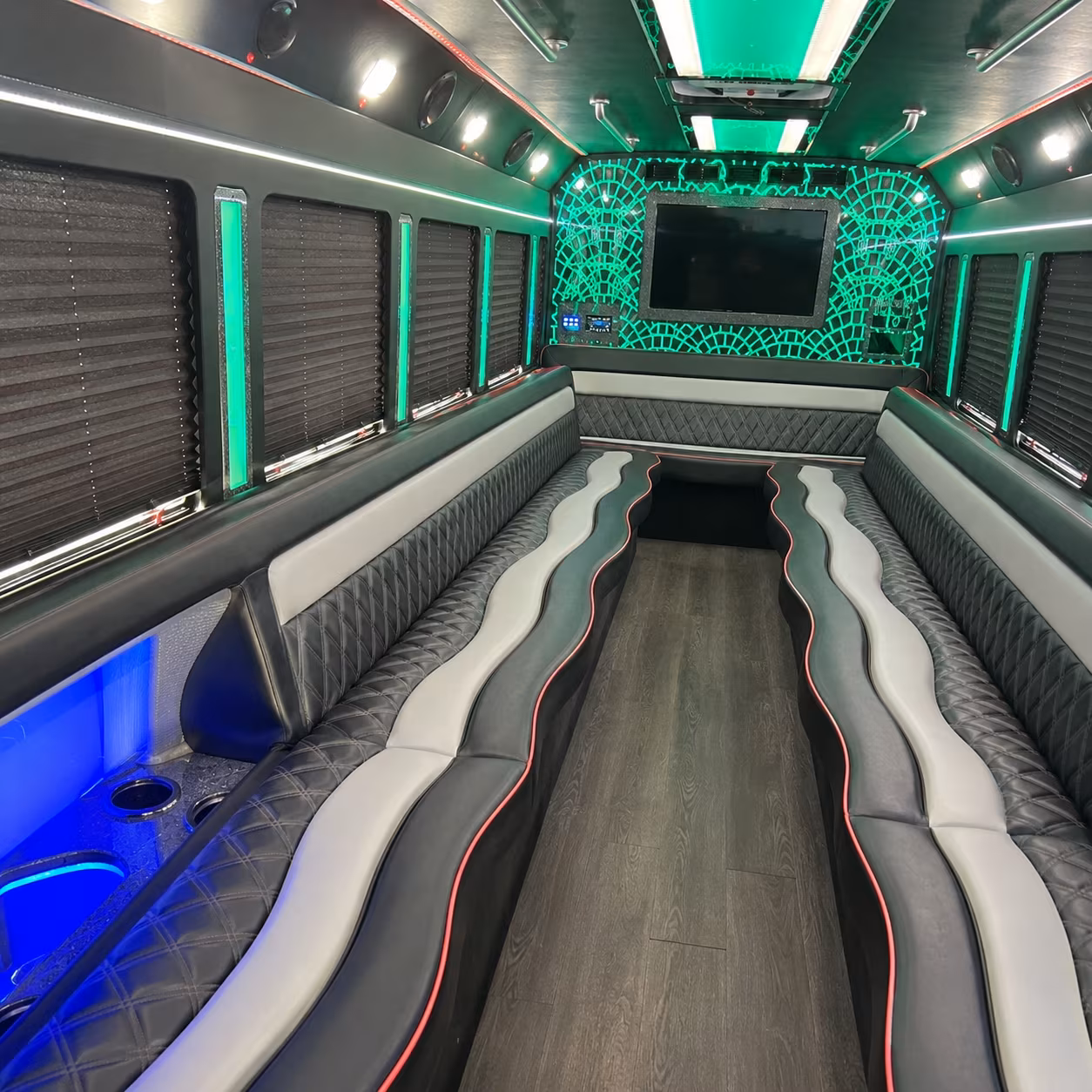 Kansas City Prom & Homecoming Transportation pickup coordination