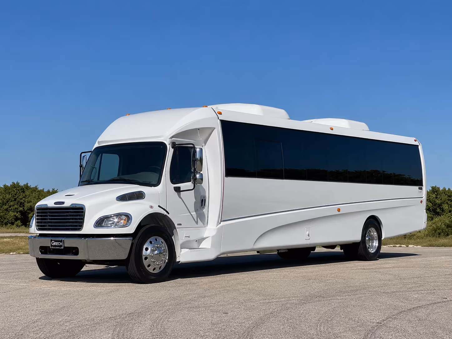 Kansas City Wedding Transportation party bus exterior