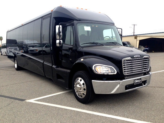 Kansas City 36 Passenger Shuttle Bus